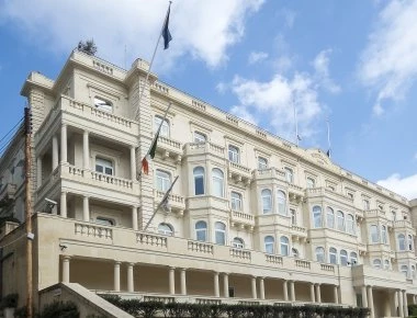 Ανακαλείται η άδεια της Pilatus Bank της Μάλτας για ξέπλυμα χρήματος και τραπεζική απάτη